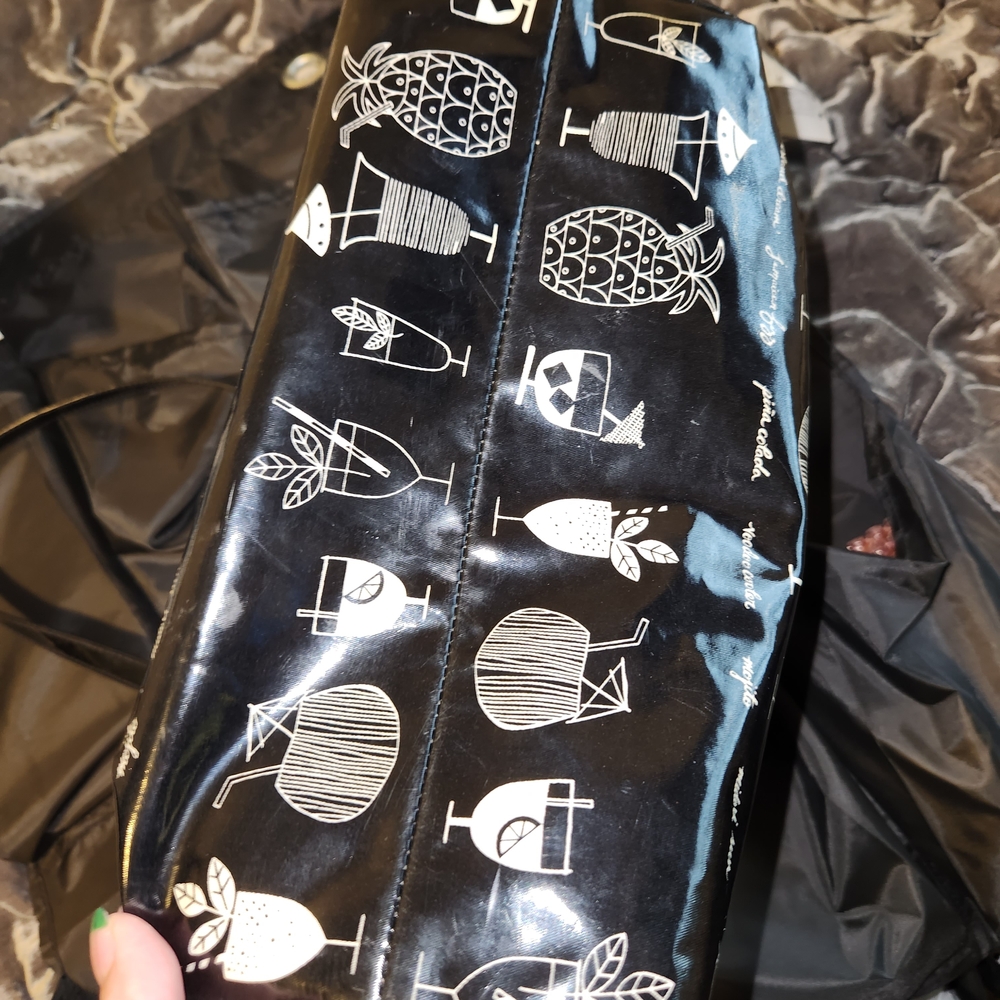 Black Tote Bag with Cocktail Print - Picture 6 of 7